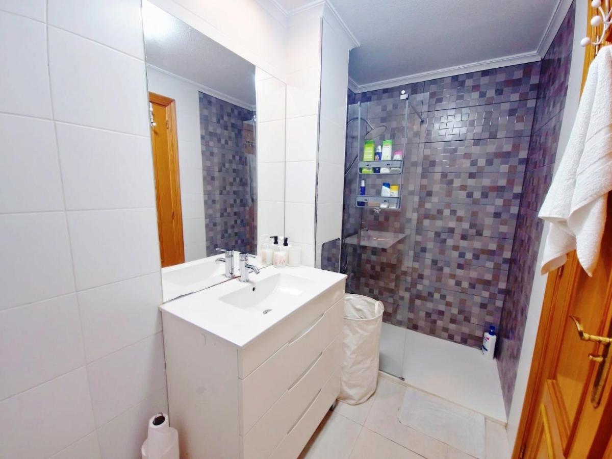 Appartement The Prestige Torrevieja Atico Con Barbecoa Extérieur photo