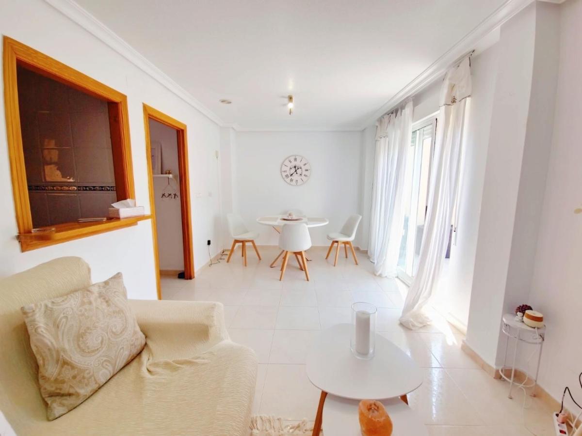 Appartement The Prestige Torrevieja Atico Con Barbecoa Extérieur photo